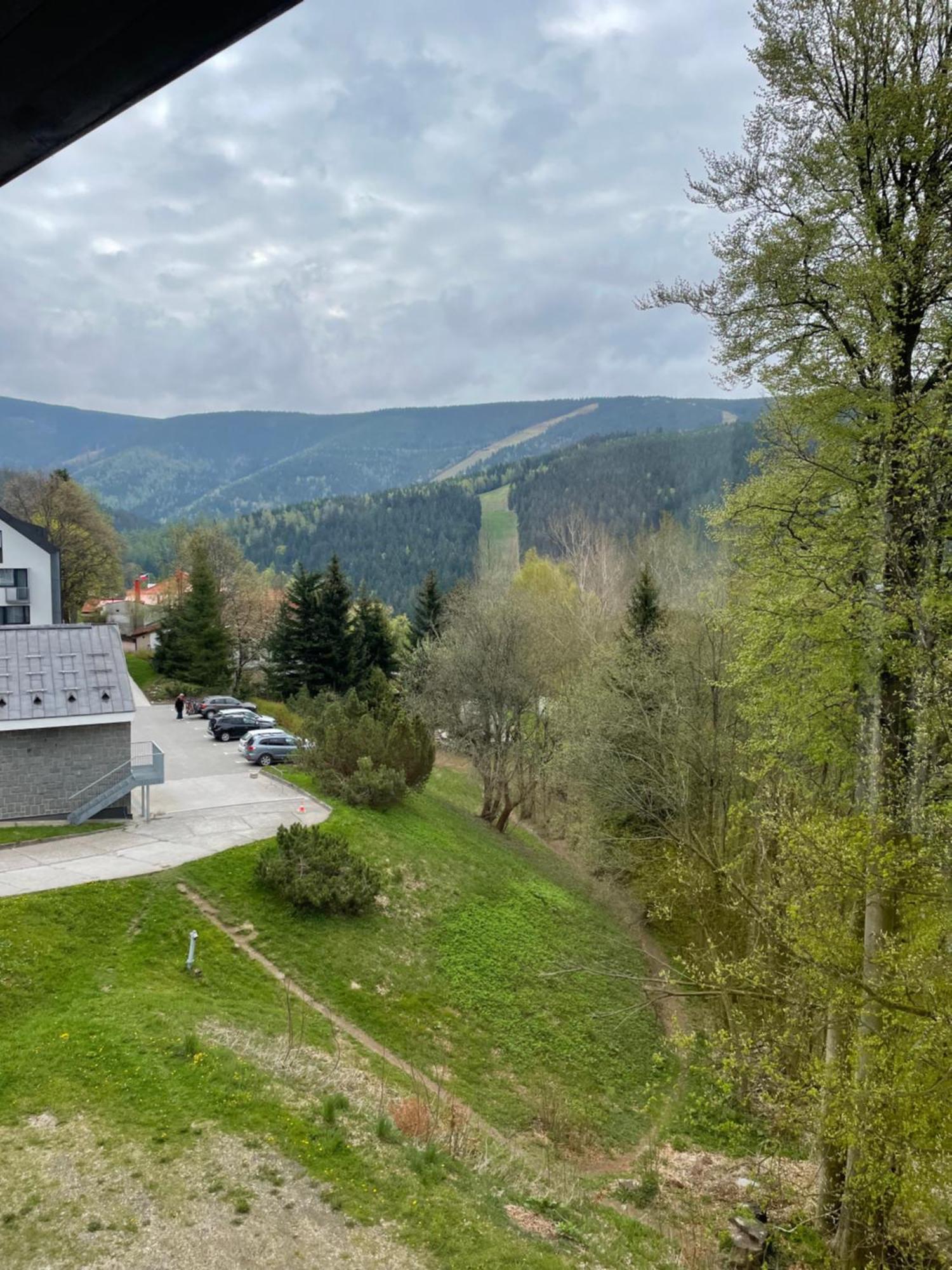 King Size Apartman Pension Monika Spindleruv Mlyn Exterior photo
